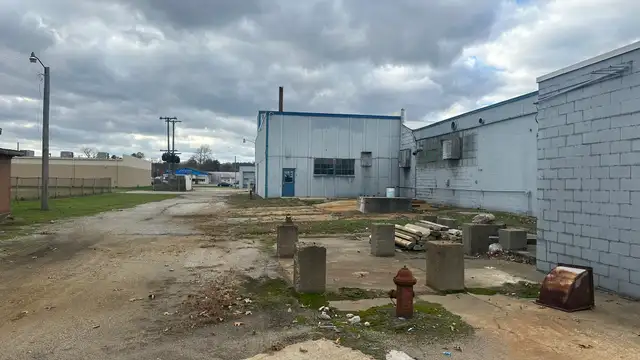 View image 31
