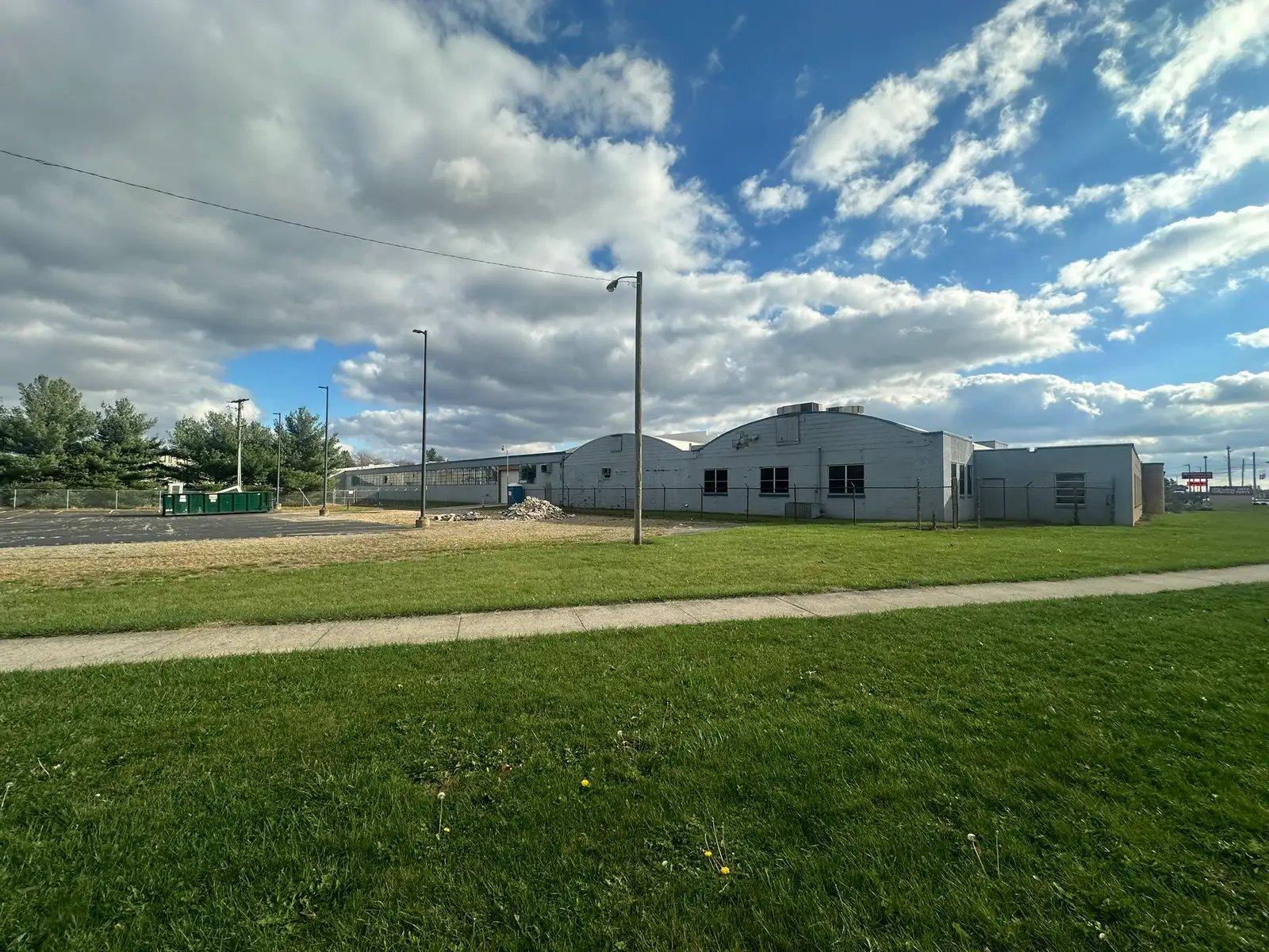 205 US-131 & 111 Day Drive image 25