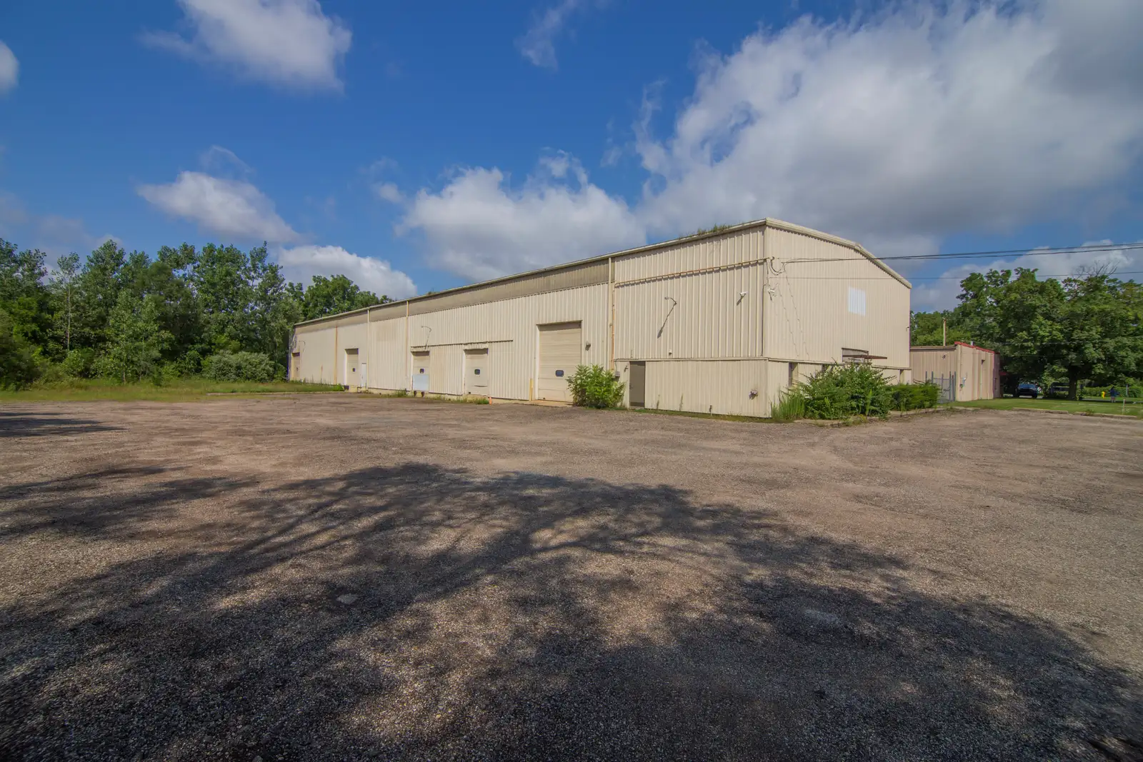1330 Healy St, Kalamazoo, MI 49048
