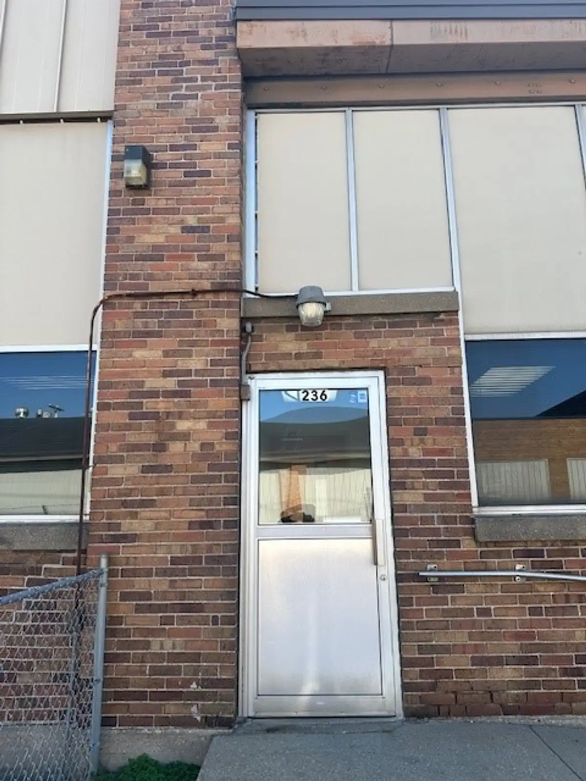 236 Stevens St SW image 3