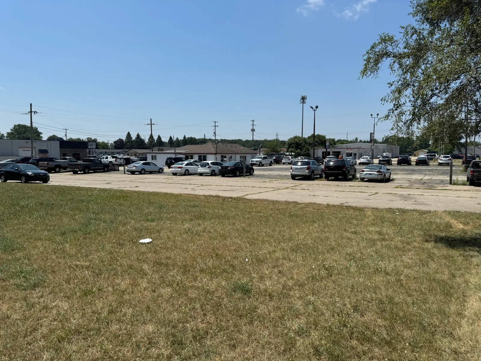 5740 Division Ave S image 1