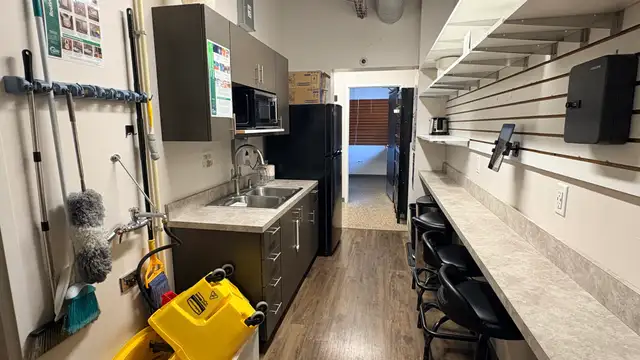 View image 11