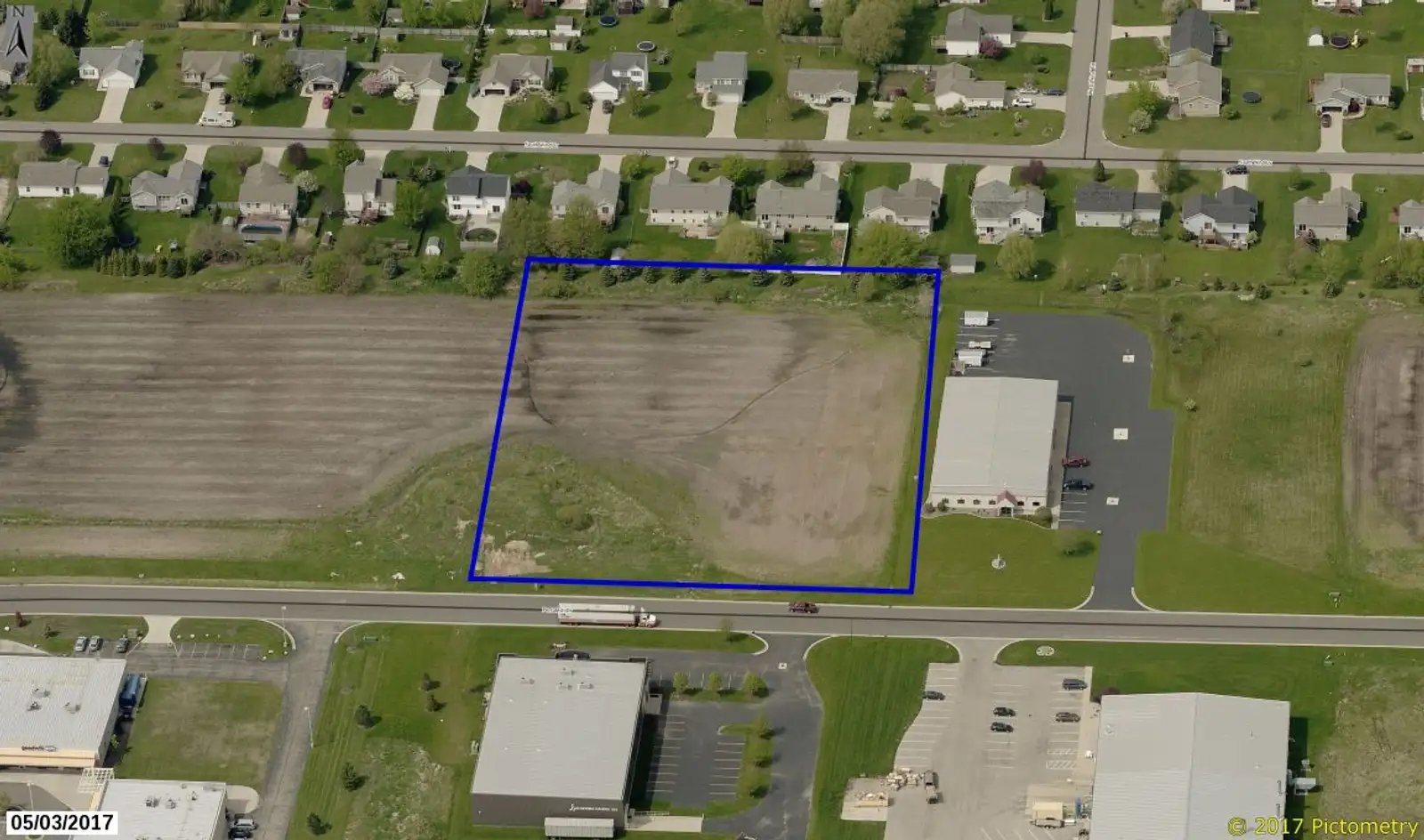 9427 Pentatech Dr, Zeeland, MI 49464