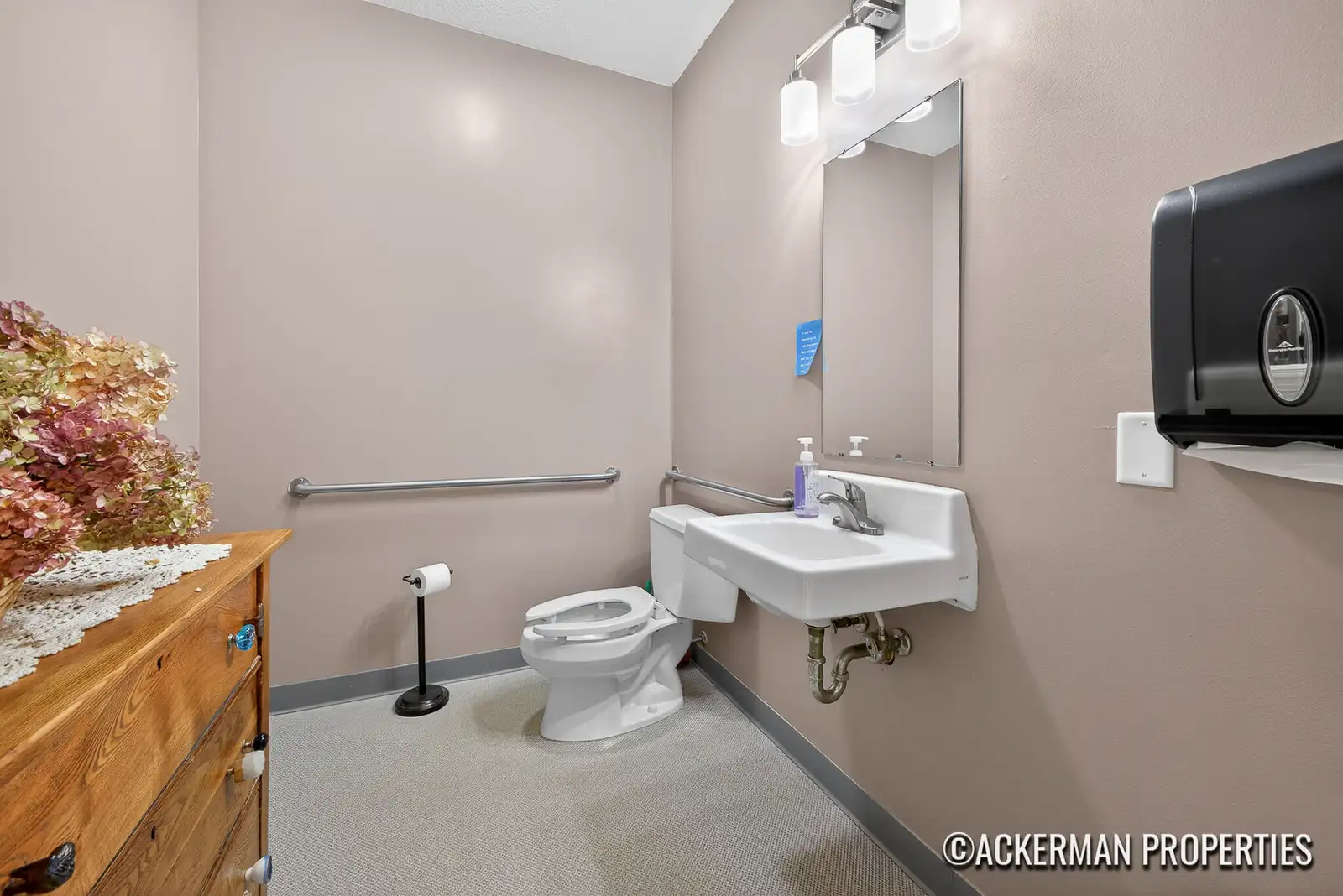 450 Meadow Run Dr image 26