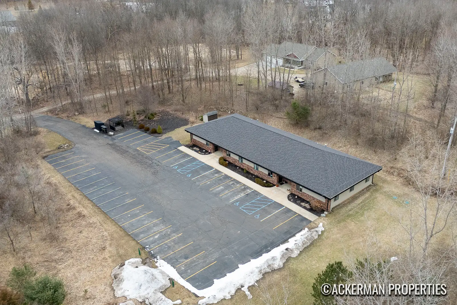 450 Meadow Run Dr image 3