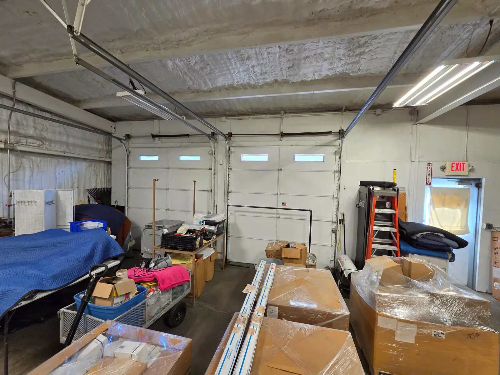 2240 Glade St image 11