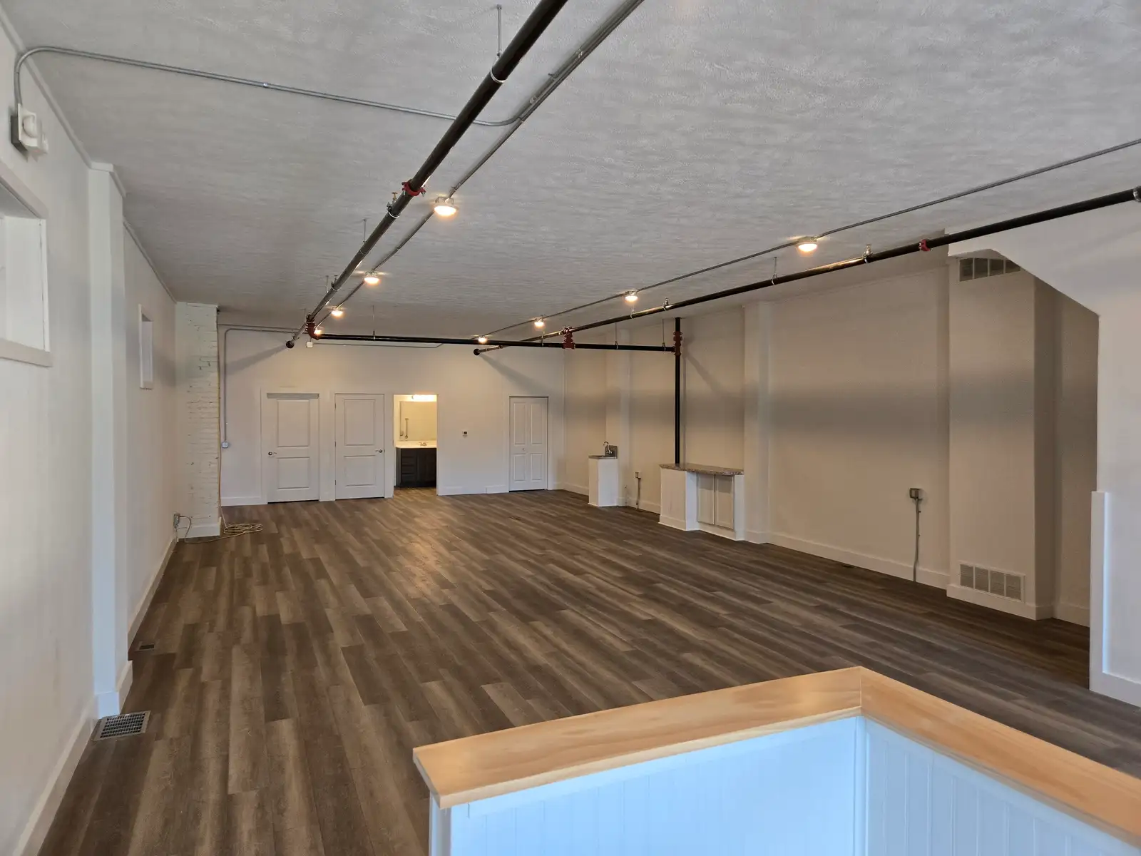 444 Leonard St NW image 3