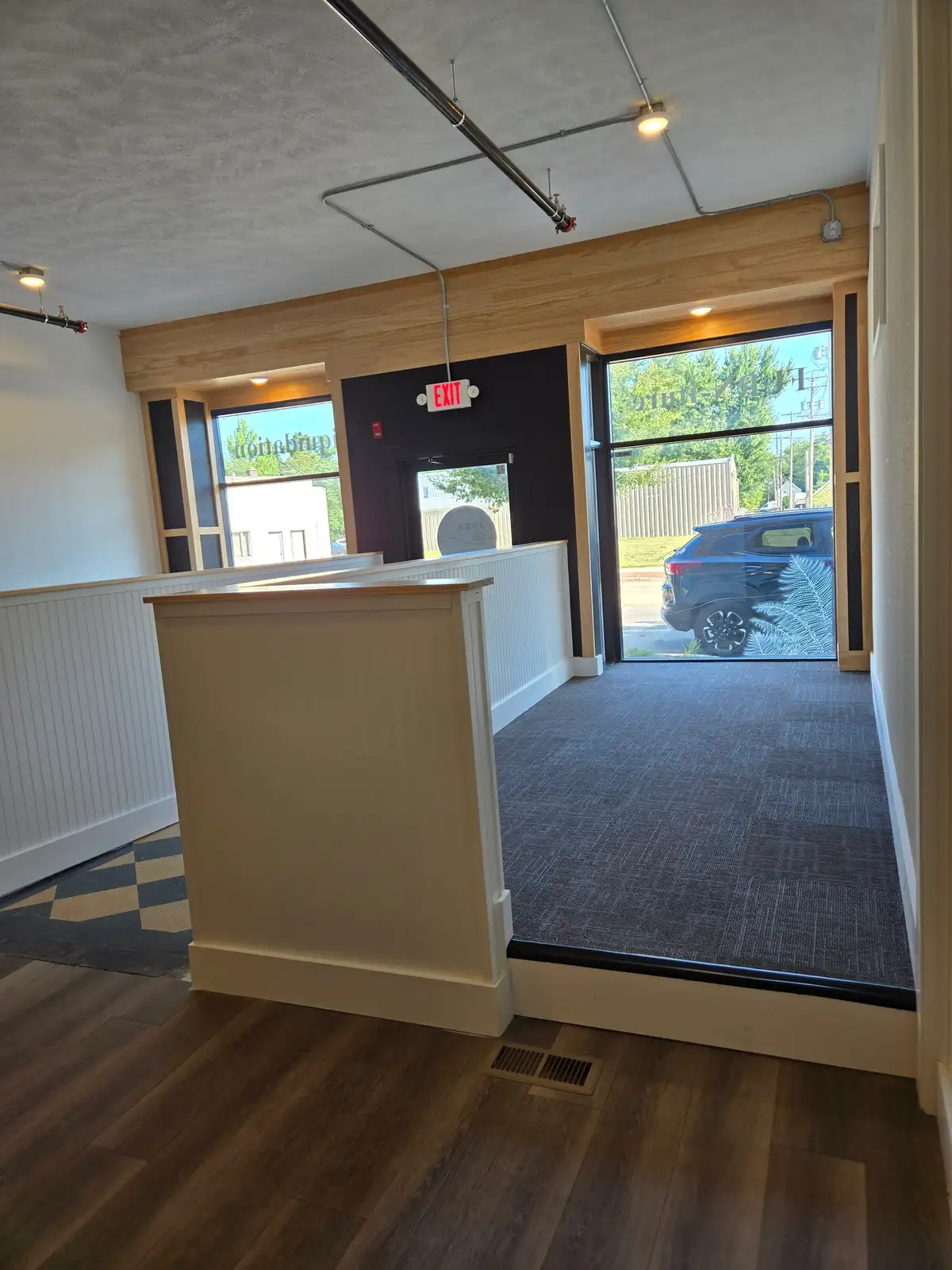 444 Leonard St NW image 5