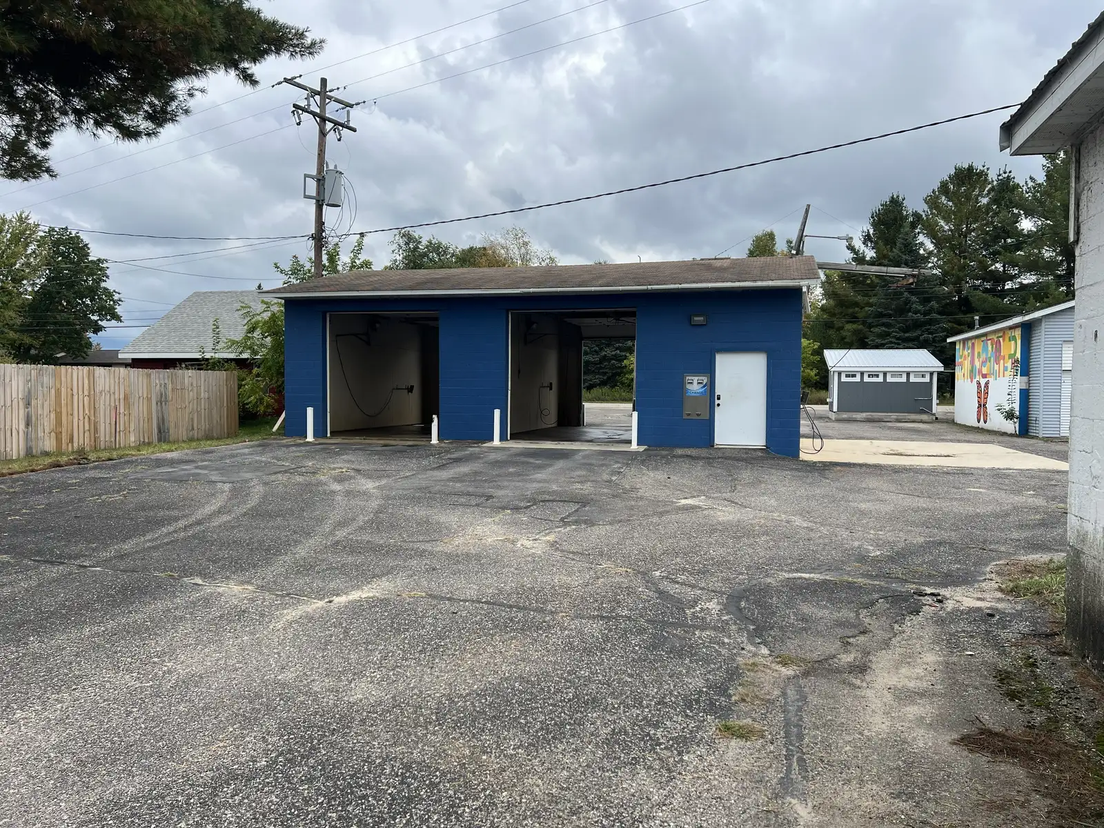 991 S Lakeshore Dr image 3
