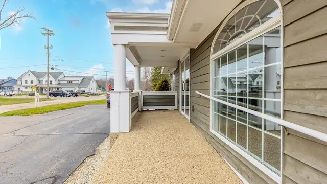 View image 18