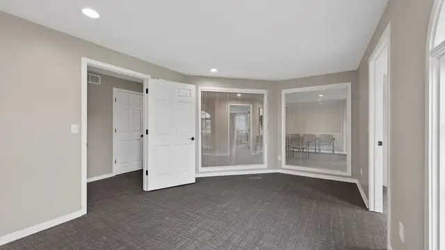 View image 12