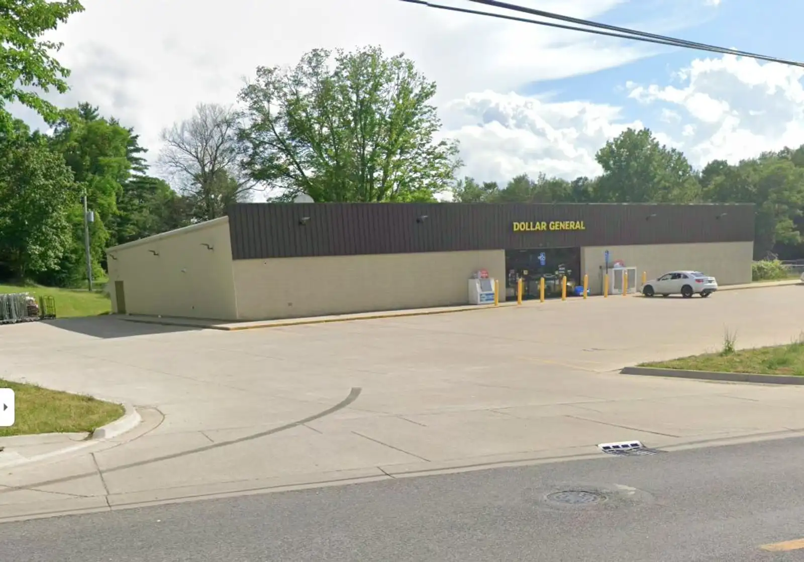 18043 E State St image 2