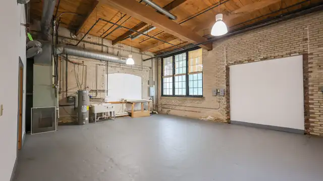 View image 10