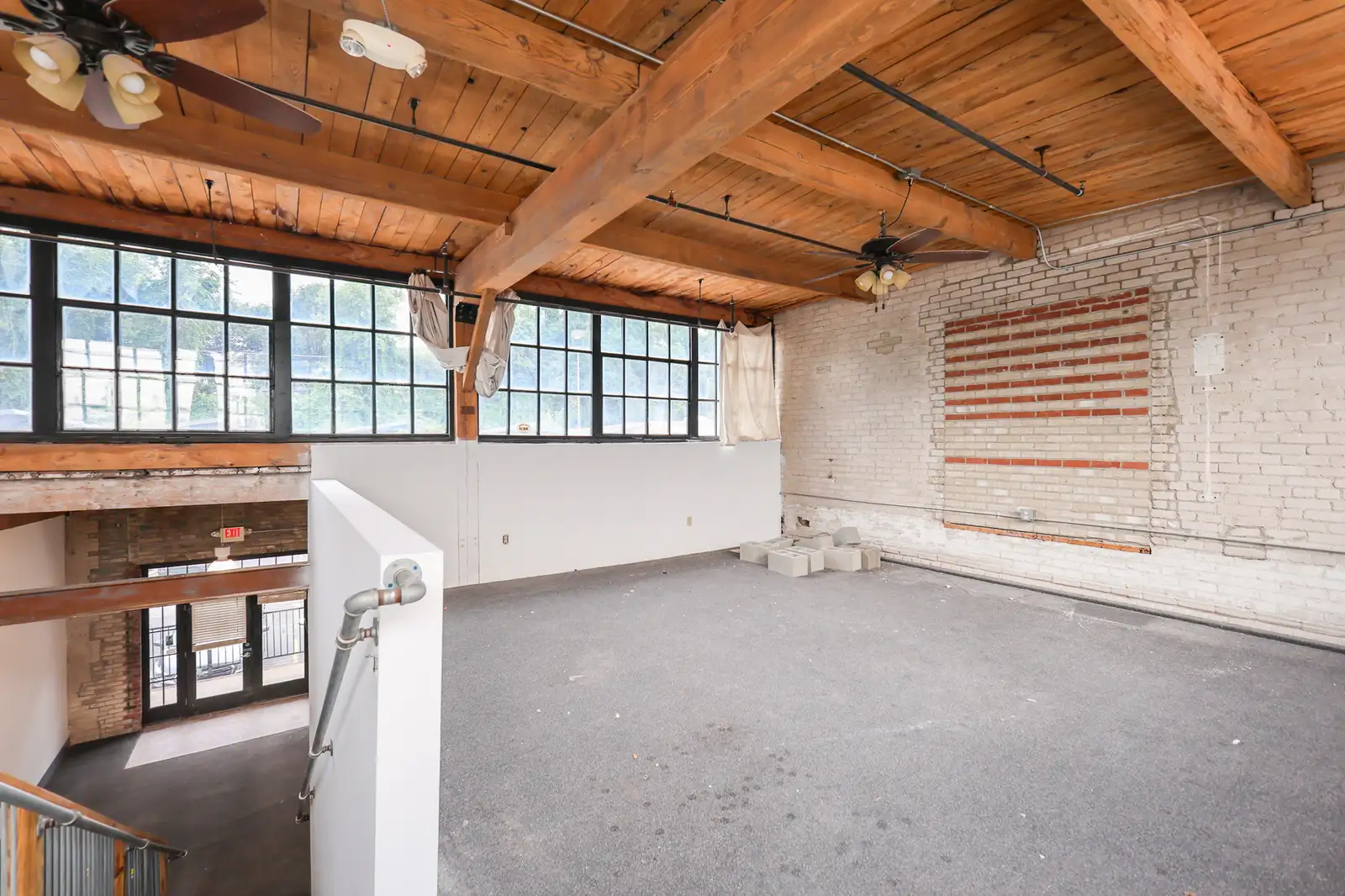 Commercial Sublease image 11
