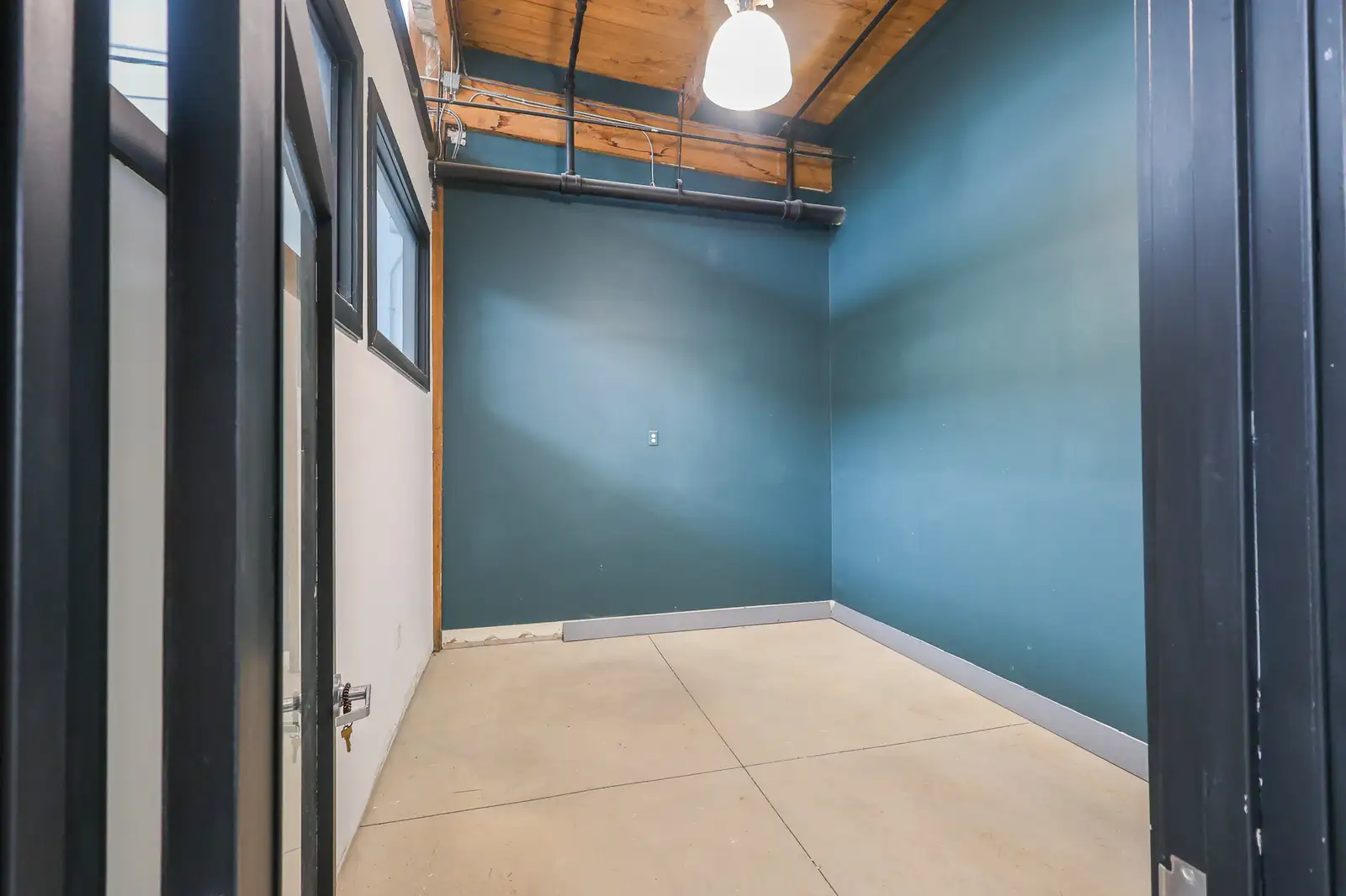 Commercial Sublease image 2