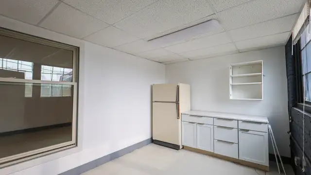 View image 9