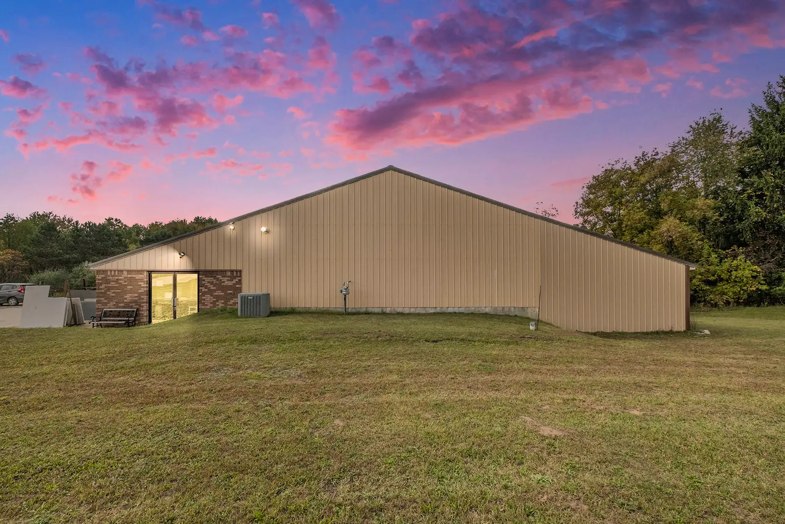 7887 Elm Ave image 3