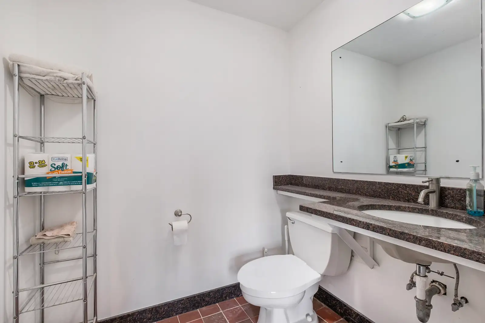 7887 Elm Ave image 14