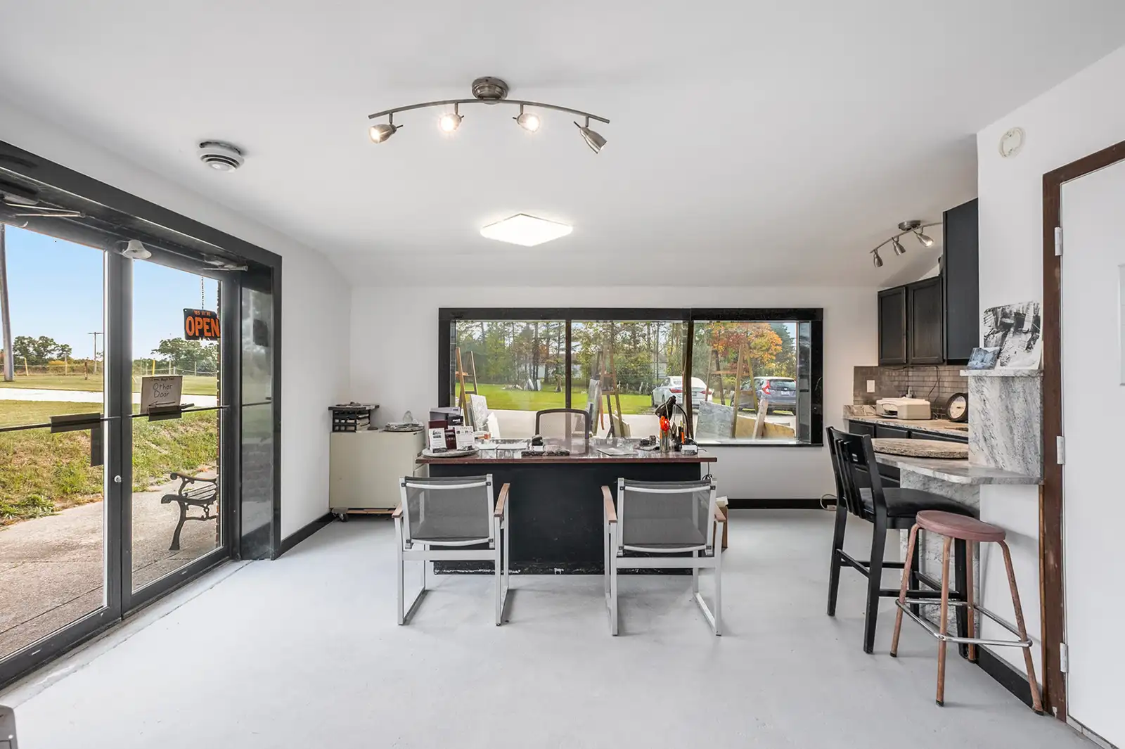 7887 Elm Ave image 11
