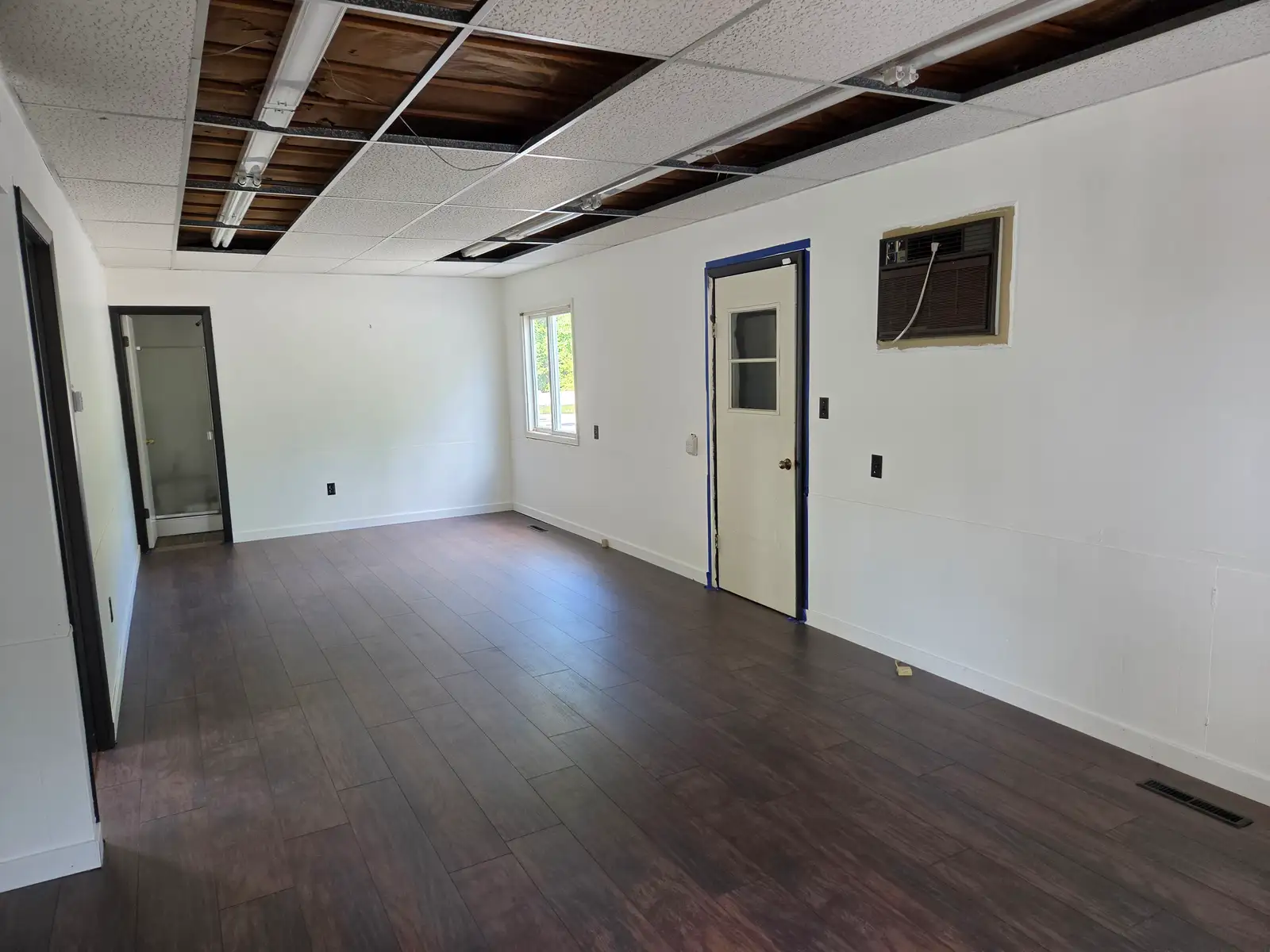 536 Oak St image 14