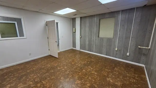 View image 17
