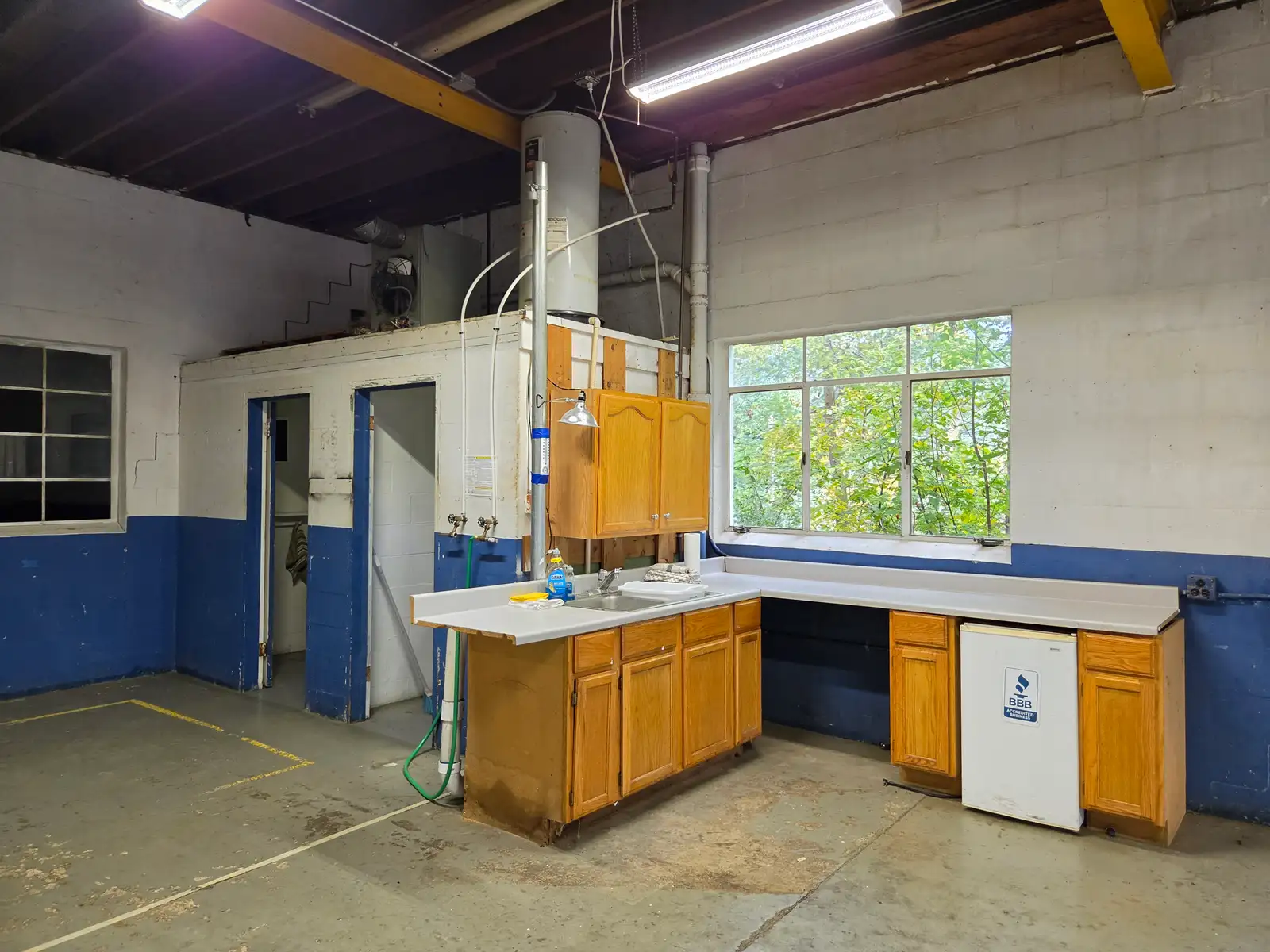 536 Oak St image 10