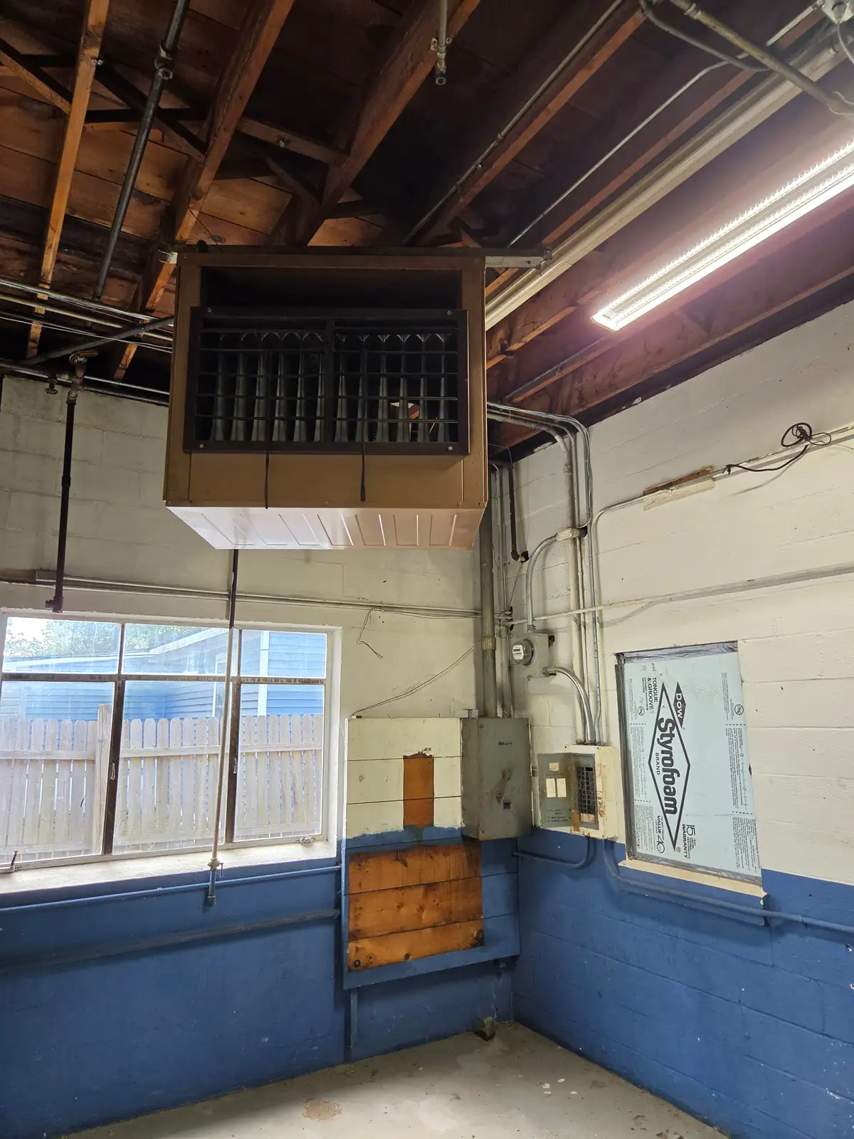 536 Oak St image 12