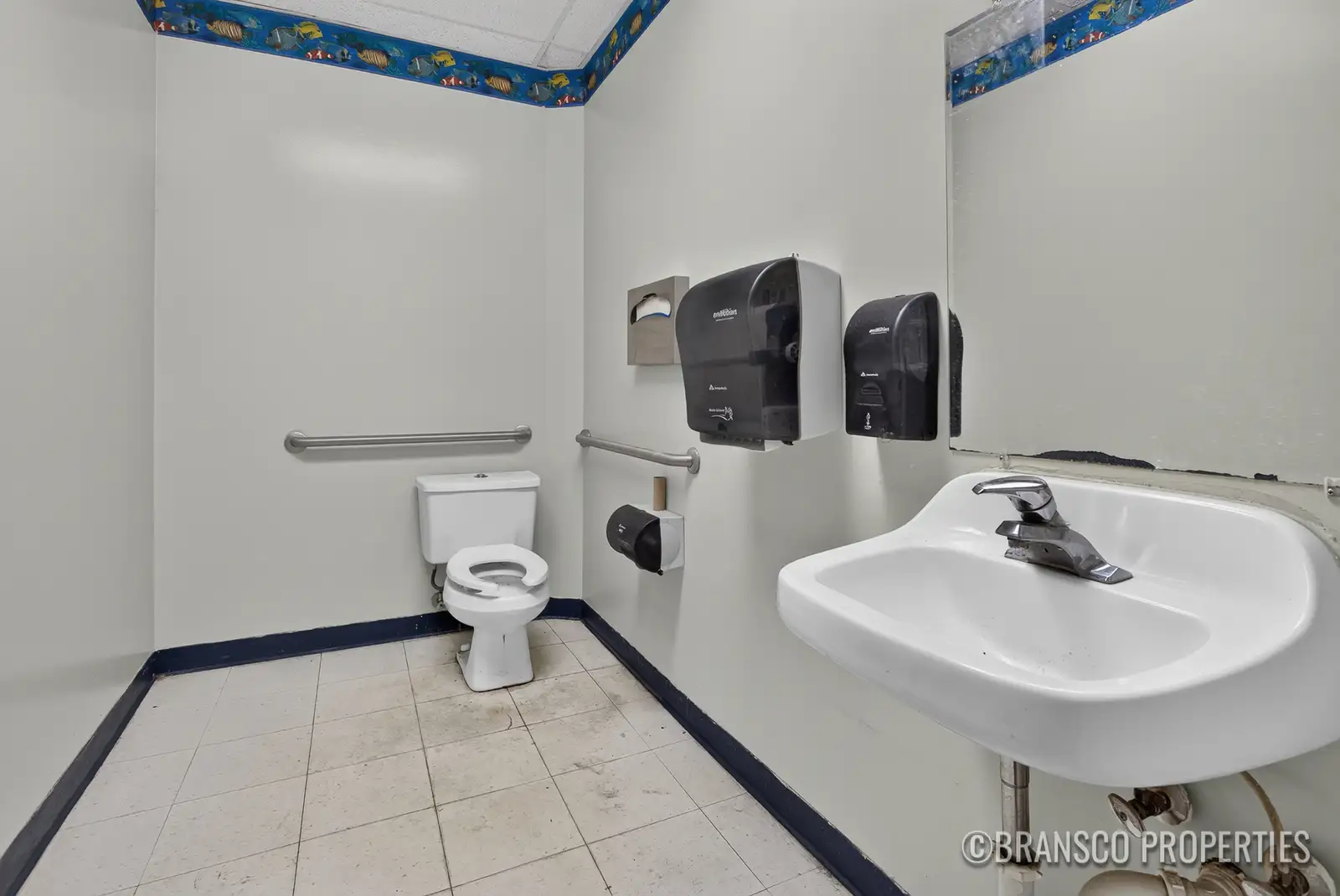 10,000+SF Retail Space for Lease image 11