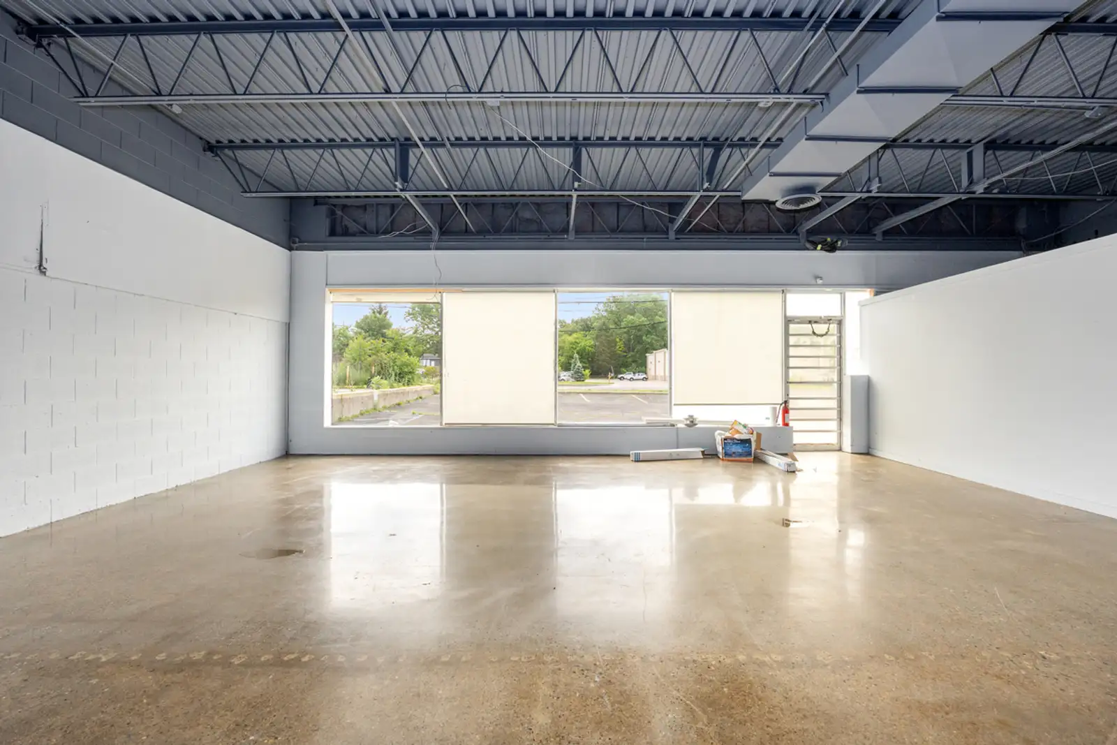 2611 Alpine Ave NW image 7
