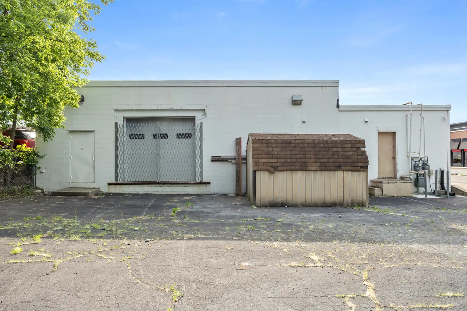 2611 Alpine Ave NW image 23