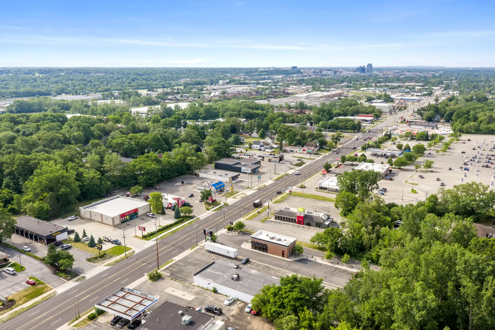 2611 Alpine Ave NW image 6
