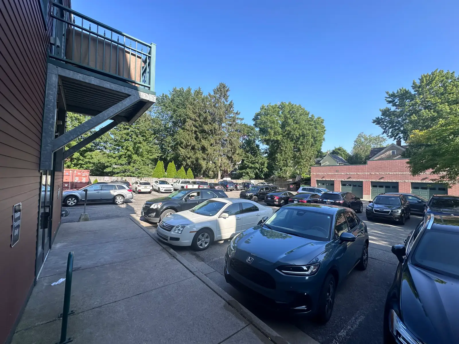 Street frontage Retail/Office image 17