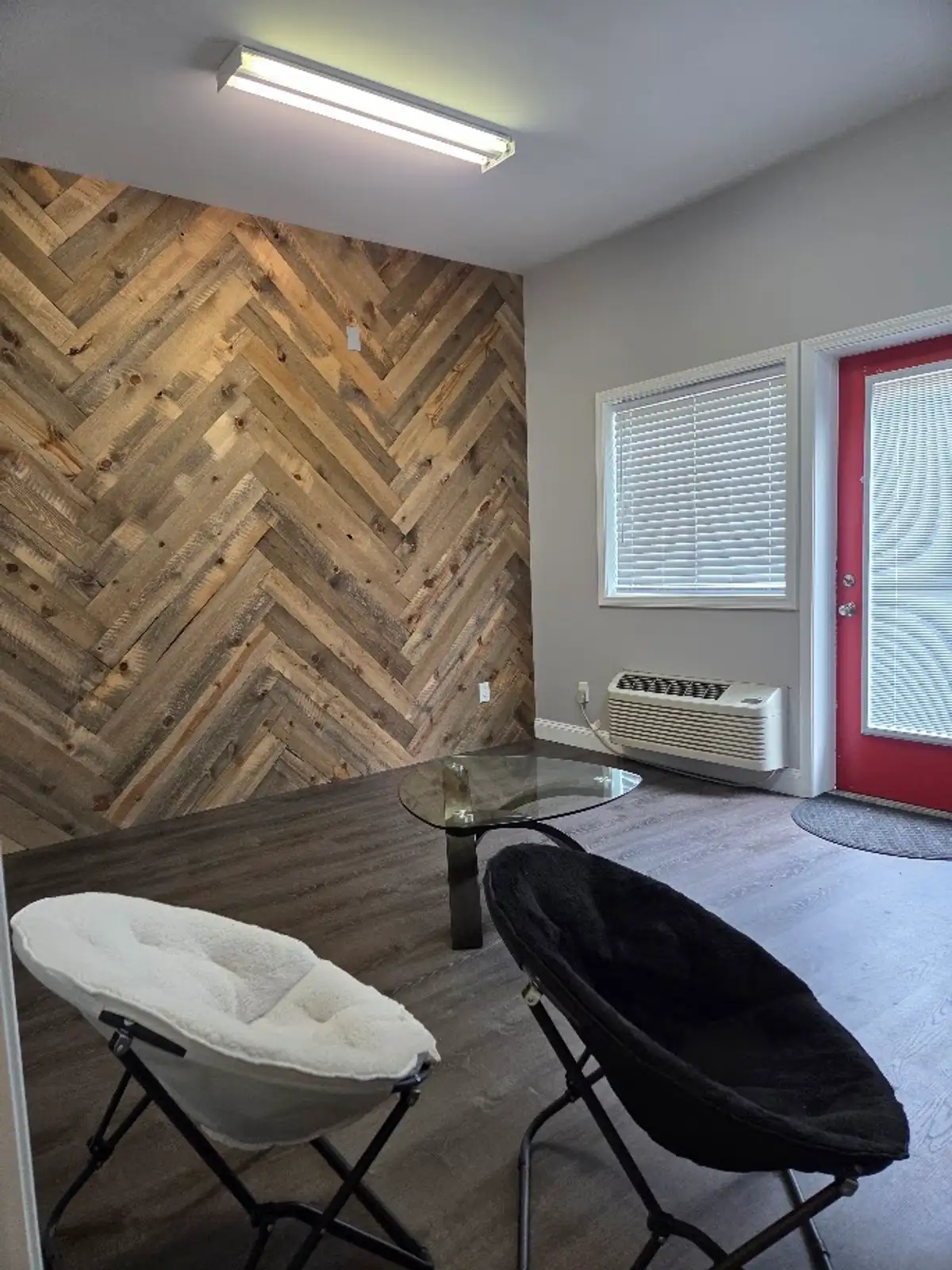 Ludington Commercial Suite image 9