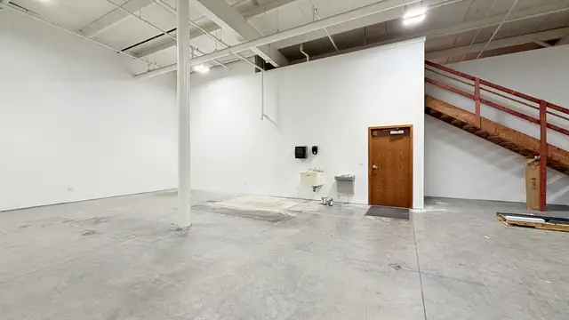 View image 23