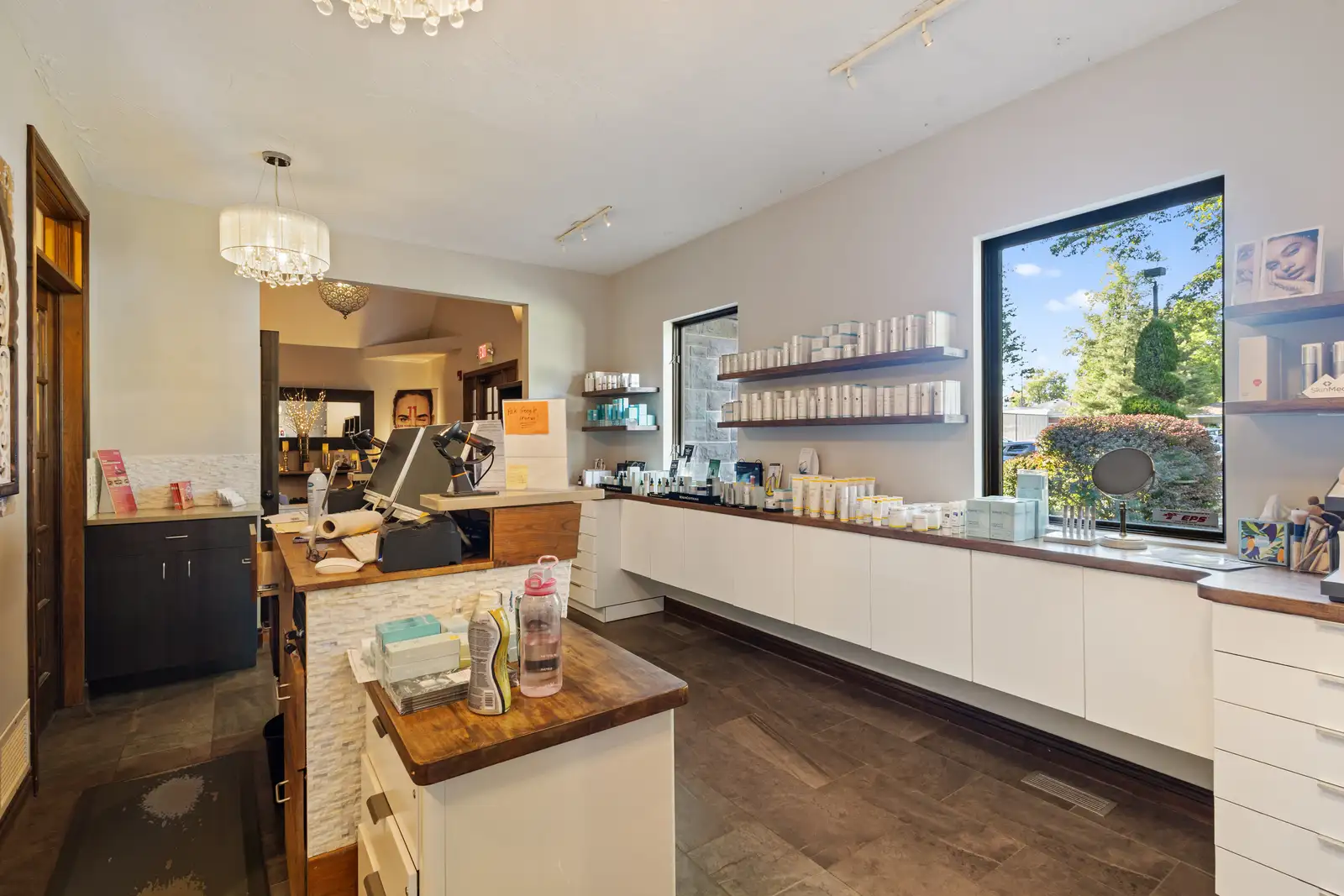 440 W Centre Ave image 14