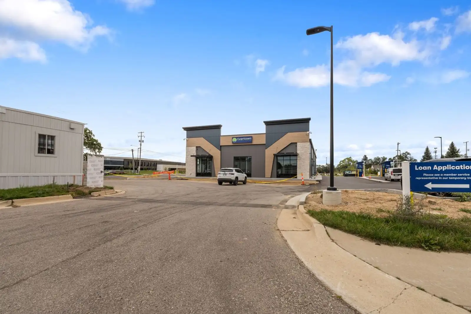 211 SW 36th Street image 6