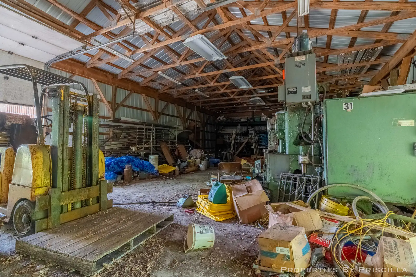 7251 Midland Rd image 26