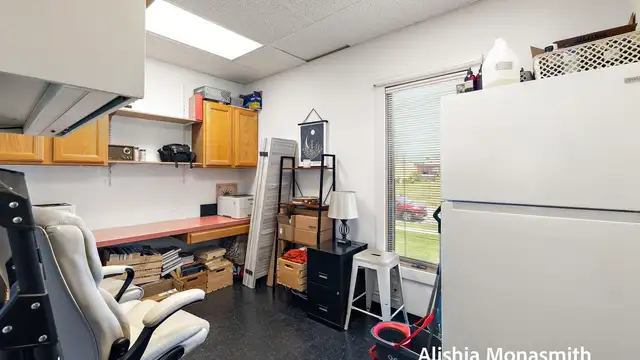 View image 19