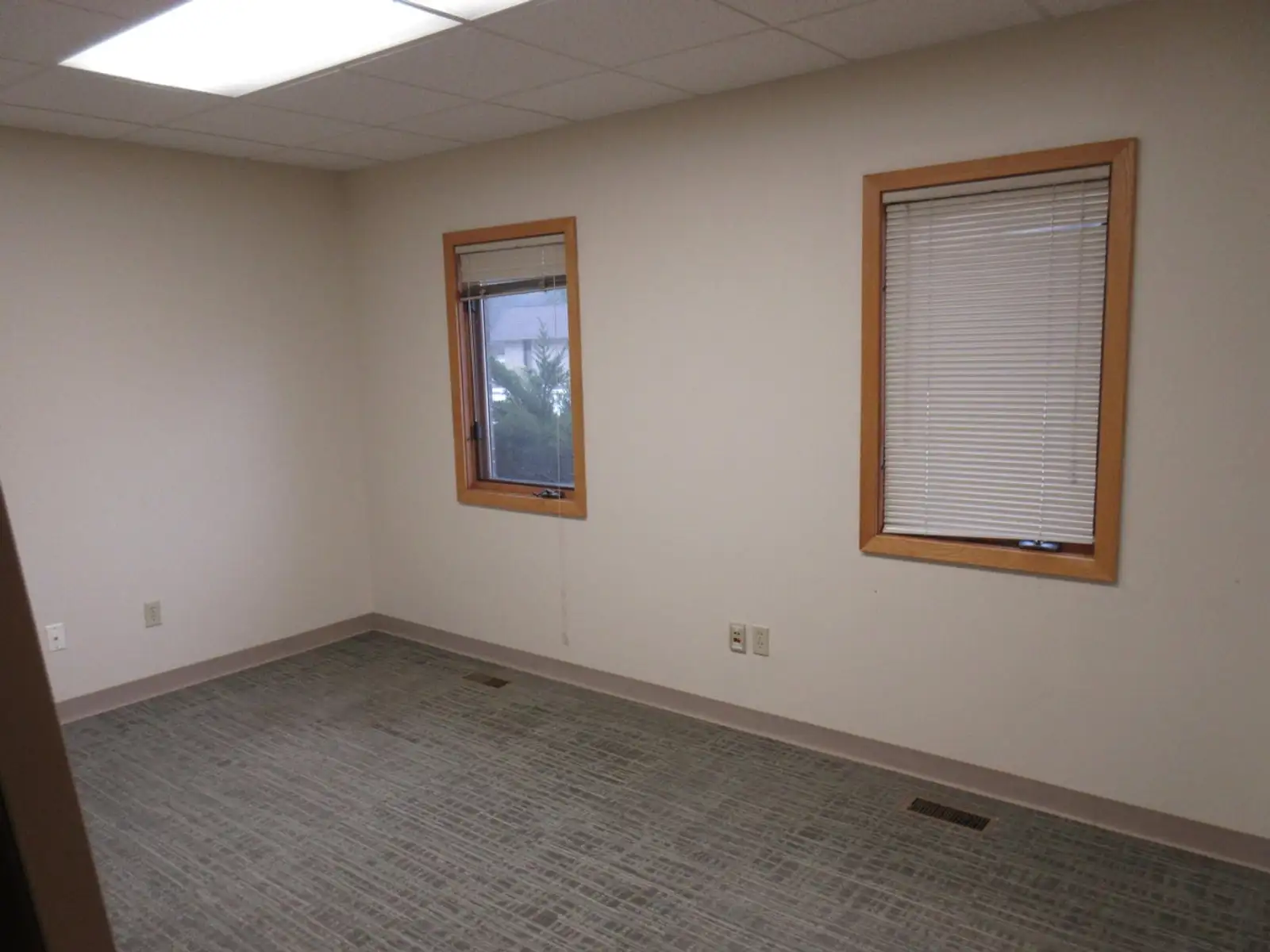 1787 Wagner Ave image 19