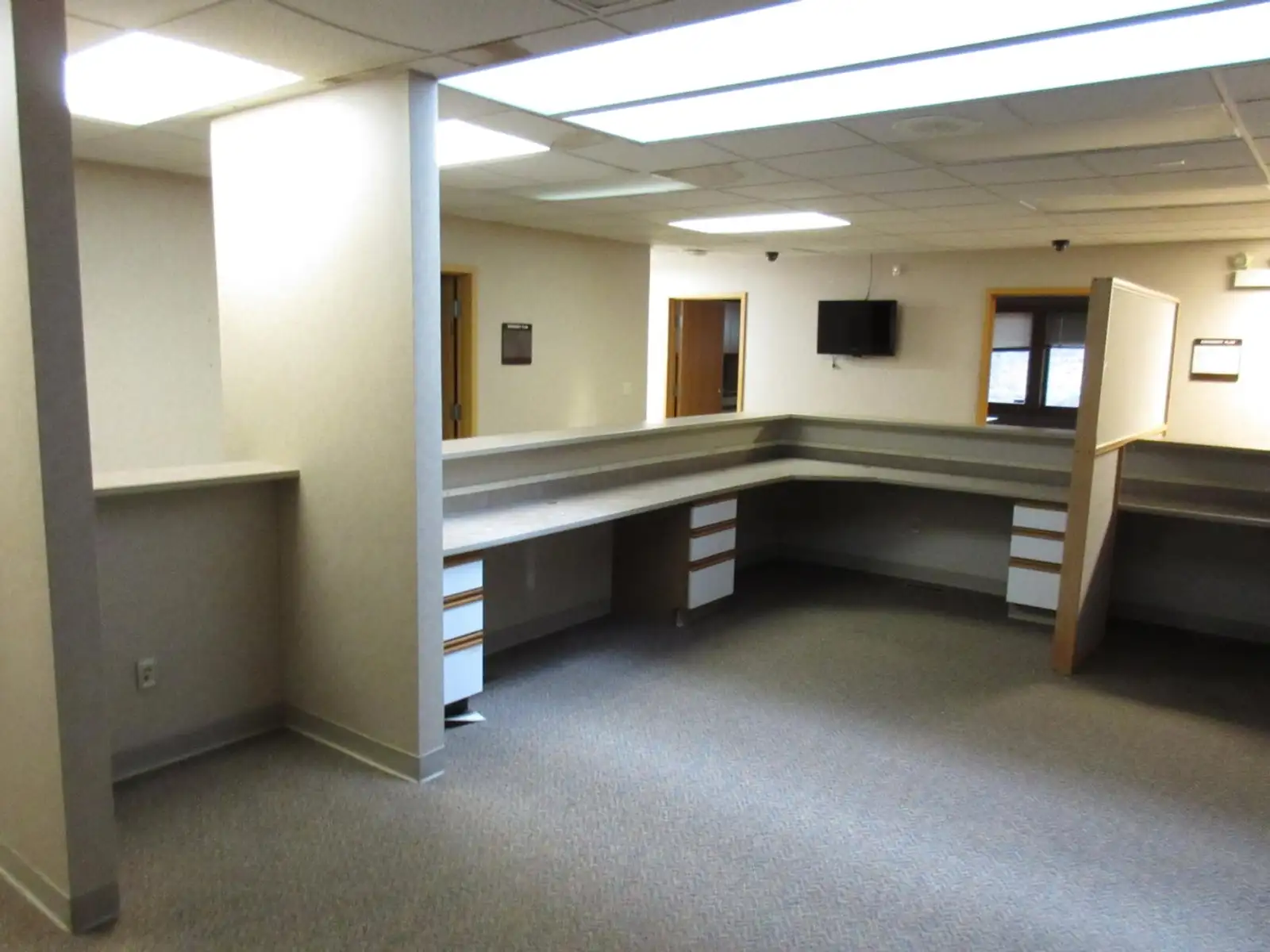 1787 Wagner Ave image 18