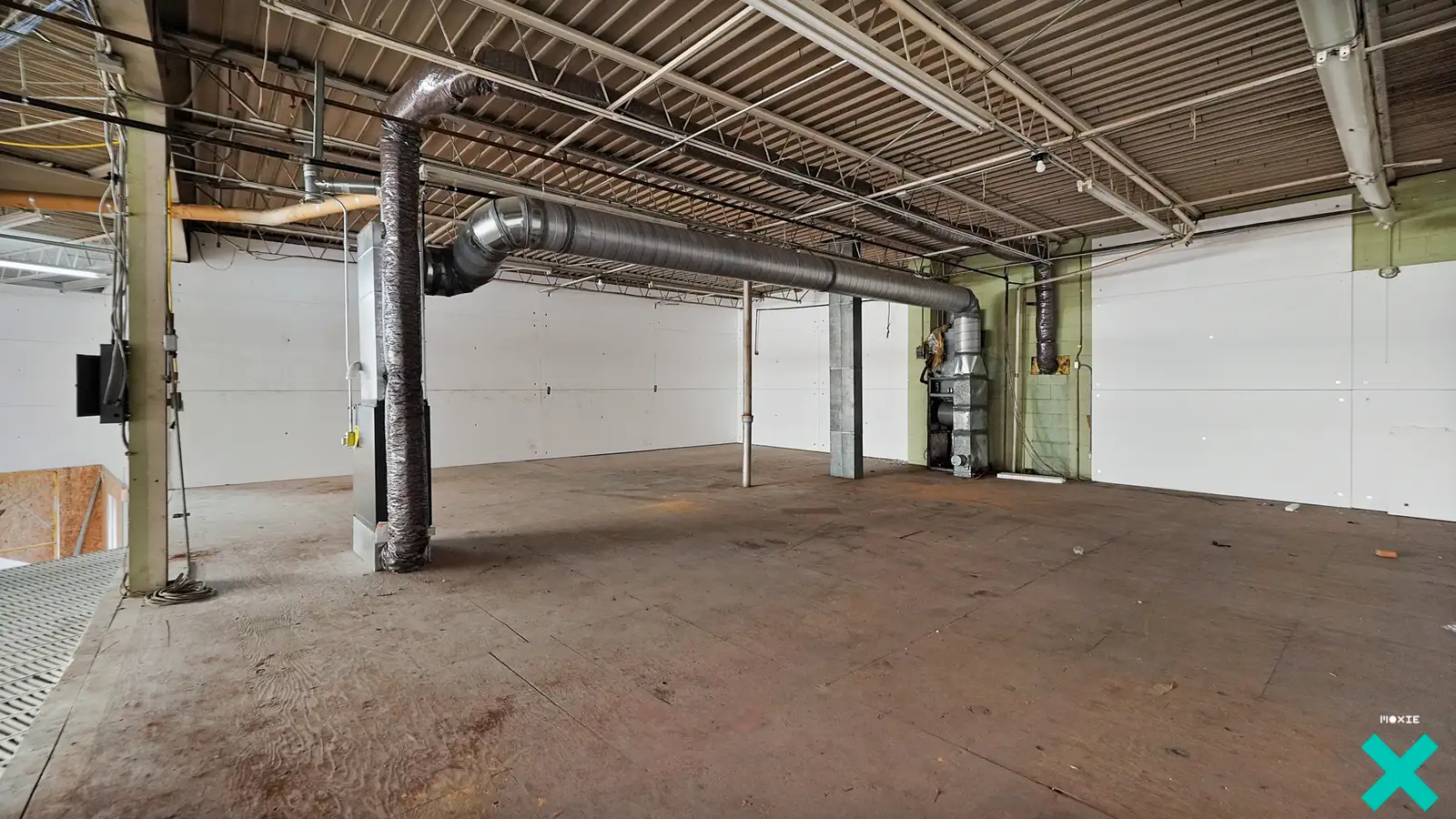 1251 Plainfield Ave NE Suit B image 19