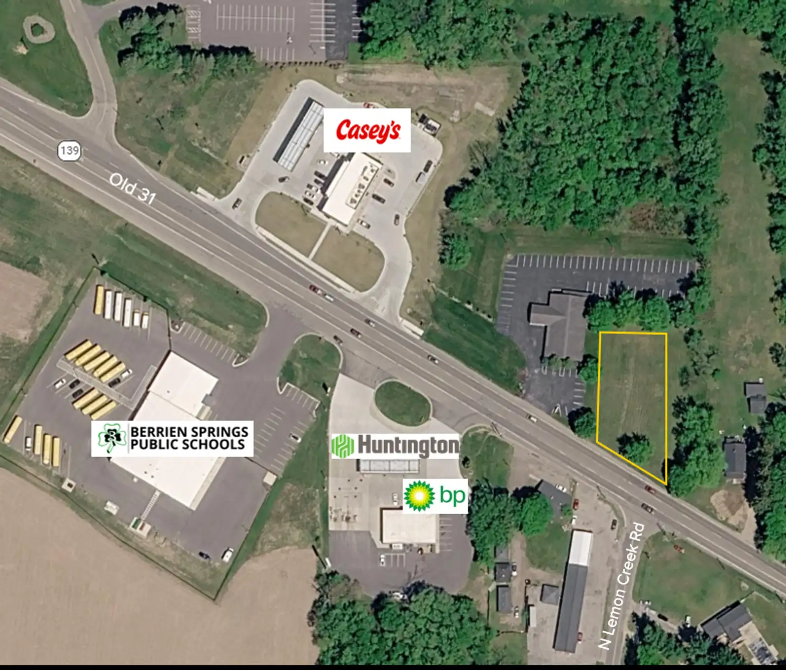 8759 Us Highway 31, Berrien Springs, MI 49103