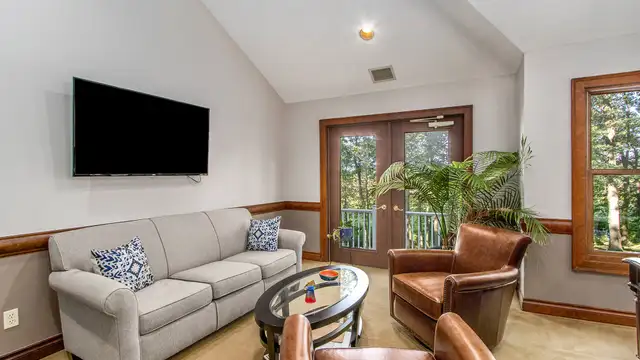 View image 6