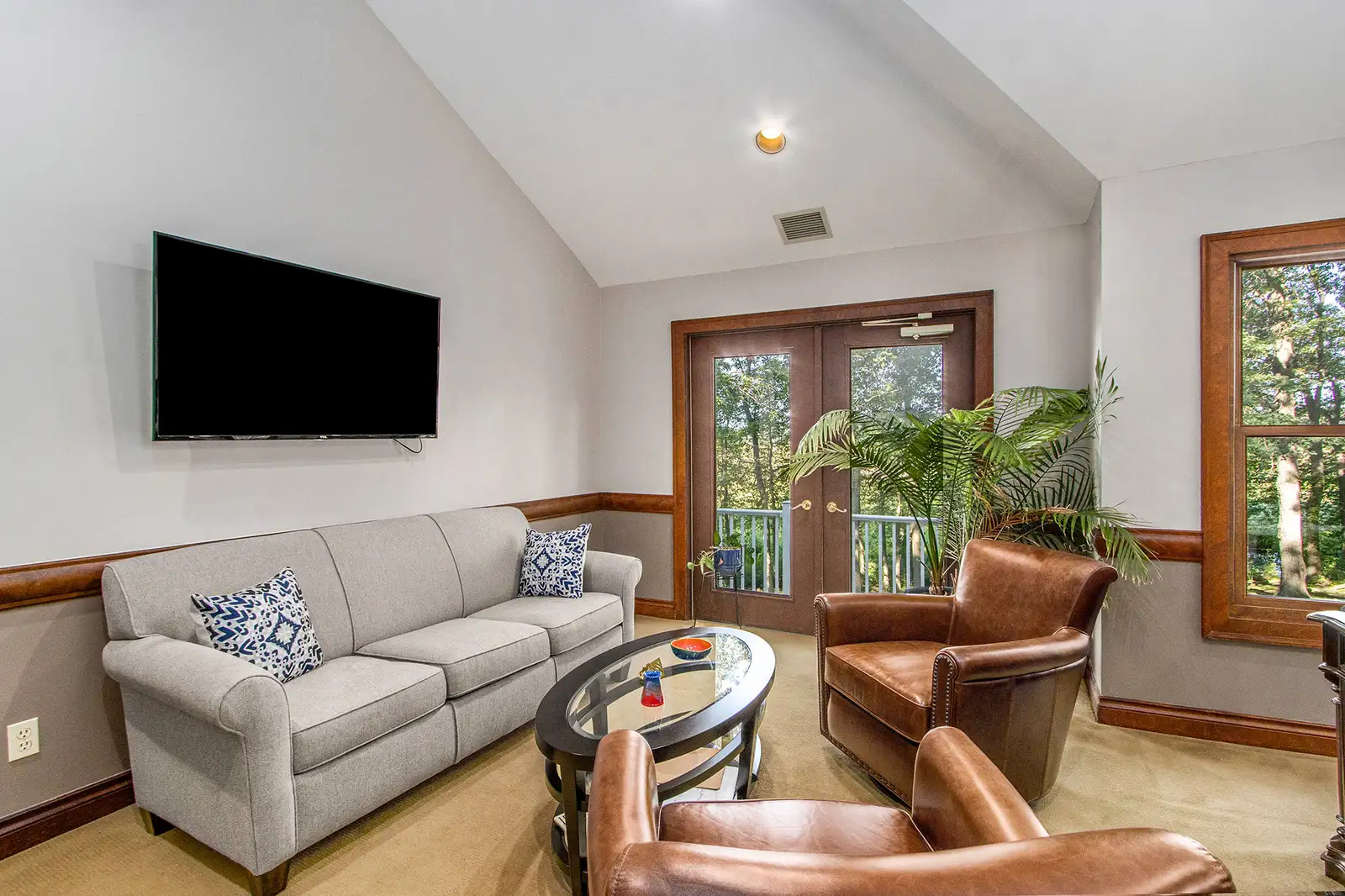 7950 Moorsbridge Road image 6