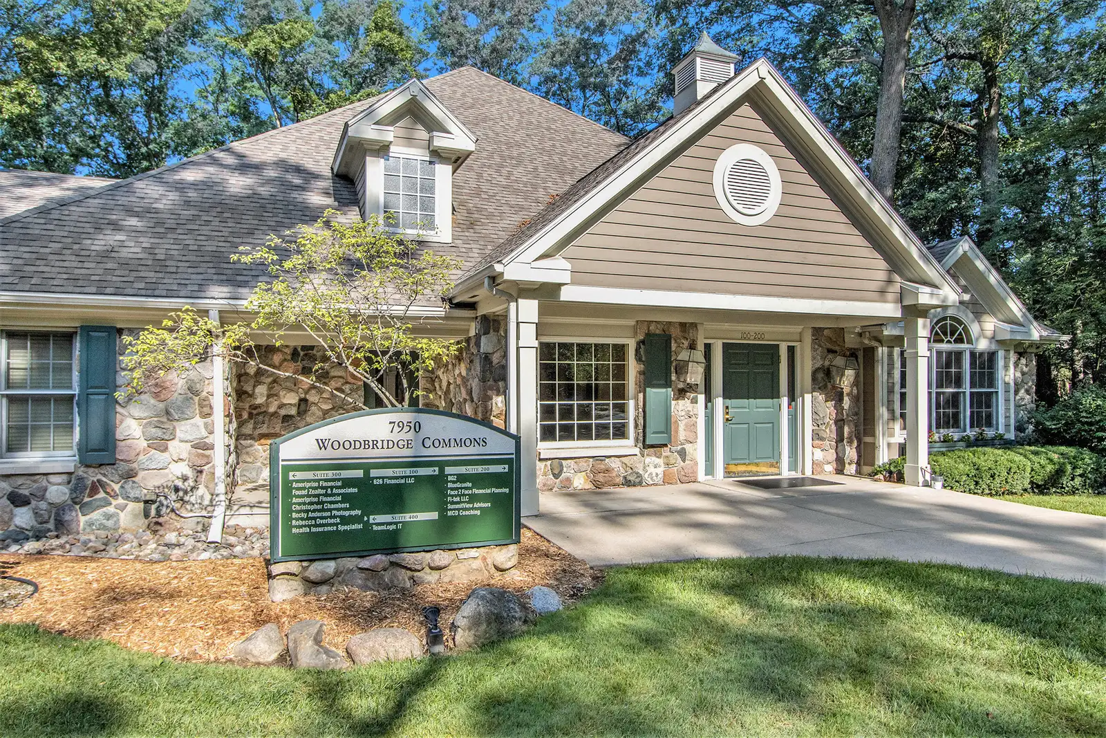 7950 Moorsbridge Road image 14