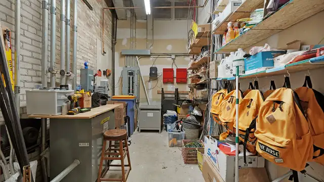 View image 31