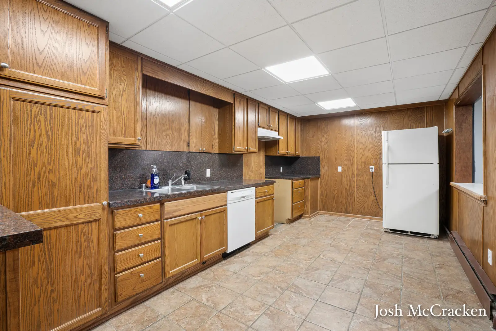 404 N Hudson St SE image 15