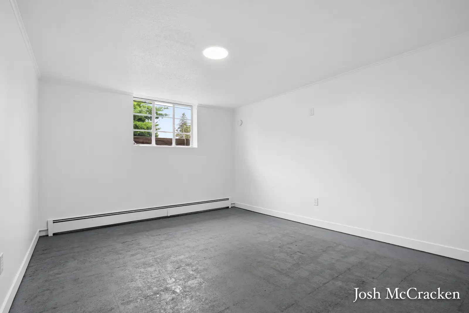 404 N Hudson St SE image 19
