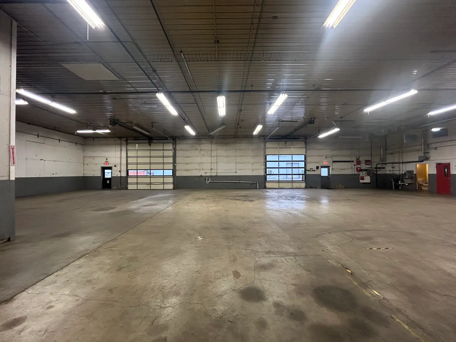 9350 Shaver Road image 21