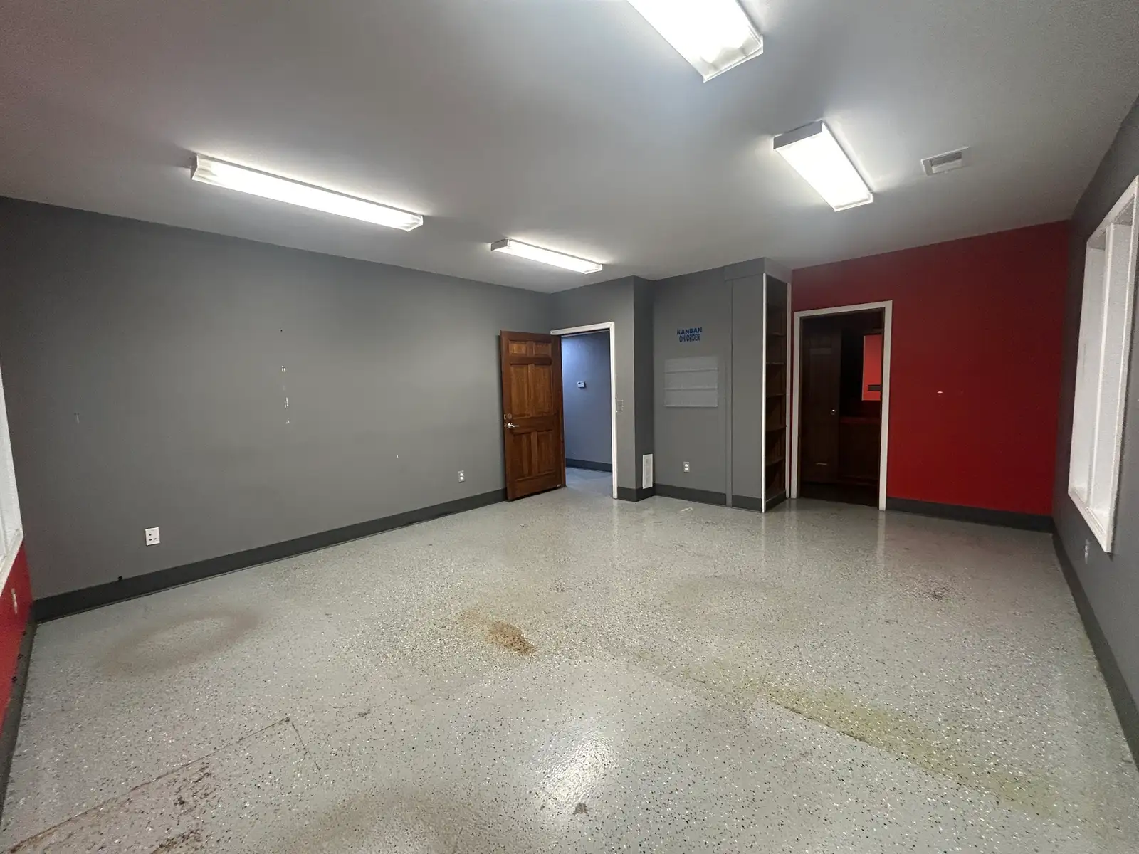 9350 Shaver Road image 30